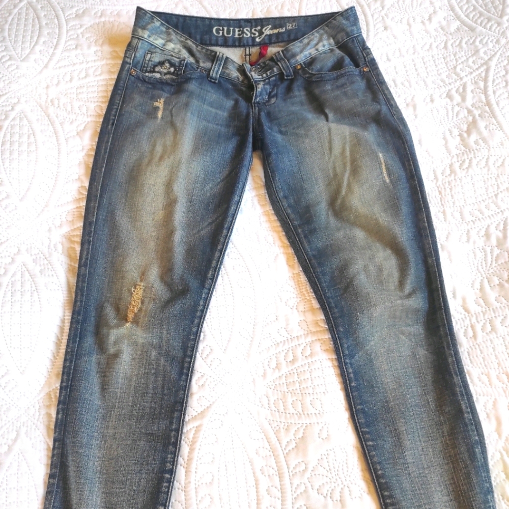 Guess Jeans with Pocket Decorations